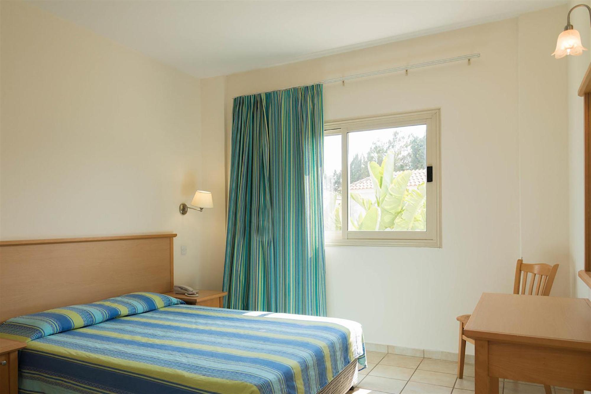 Suite Superior con Vista Piscina
